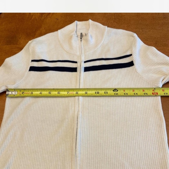 Princess Polly White and Black Striped Crop Top - Picture 3 of 9